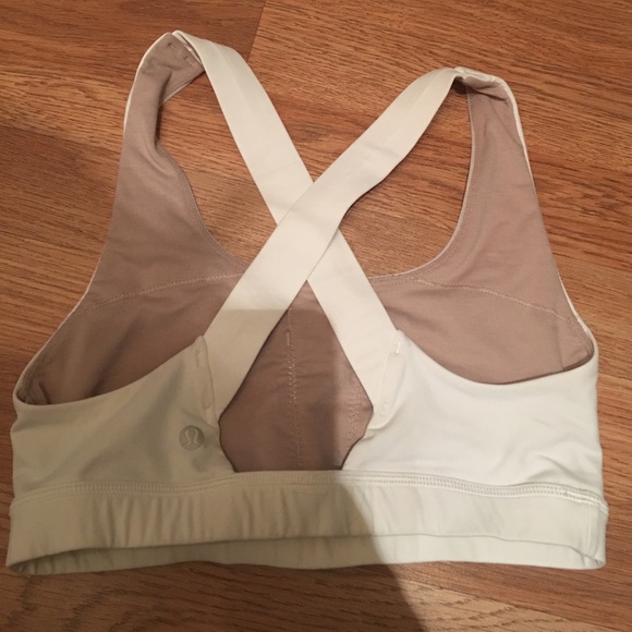 LULULEMON RUN STUFF YOUR BRA 111 - Picture 2 of 6